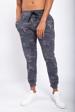 Load image into Gallery viewer, Mono B MEN - Jagged Camo Joggers
