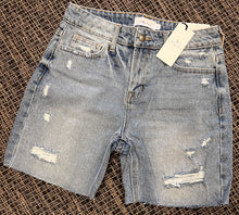 Load image into Gallery viewer, Mid Rise Fray Hem Denim Shorts
